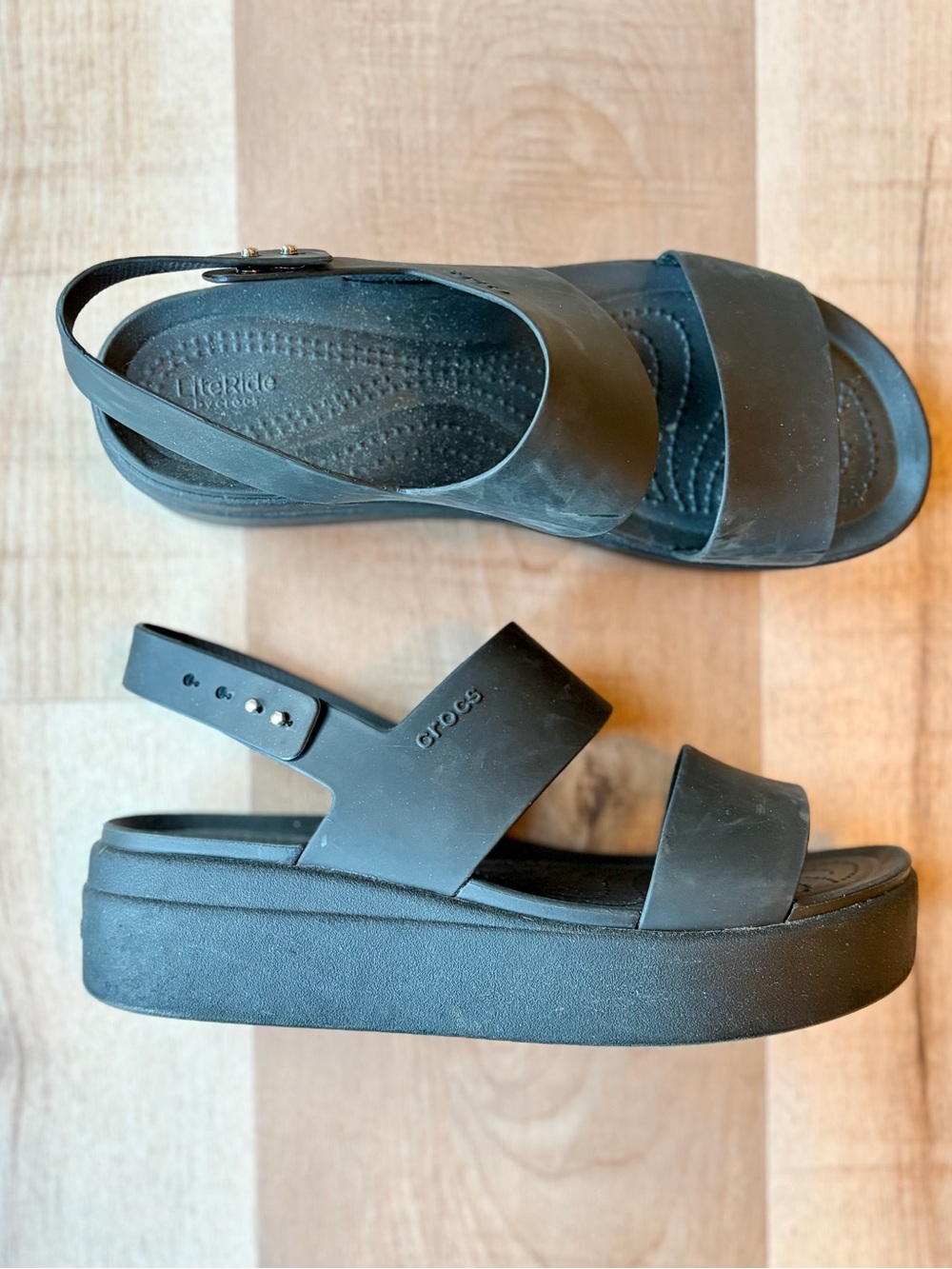 CROCS Brooklyn Women's Slingback Wedge Sandals Size 9